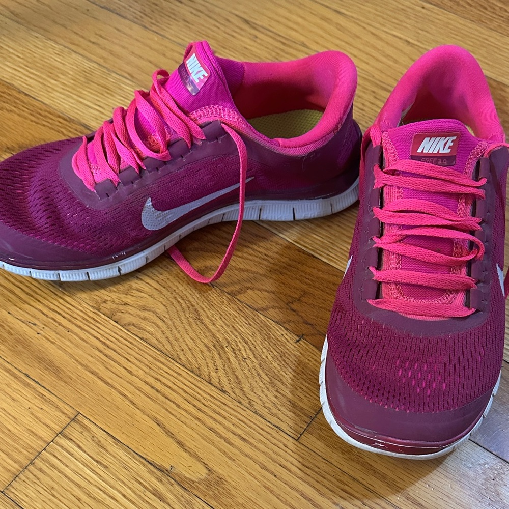 Nike Free 3.0 Women’s Pink & Magenta Athletic Running Shoes